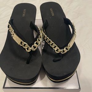 New Guess Wedge Black Sandals Size 9 Fits 8